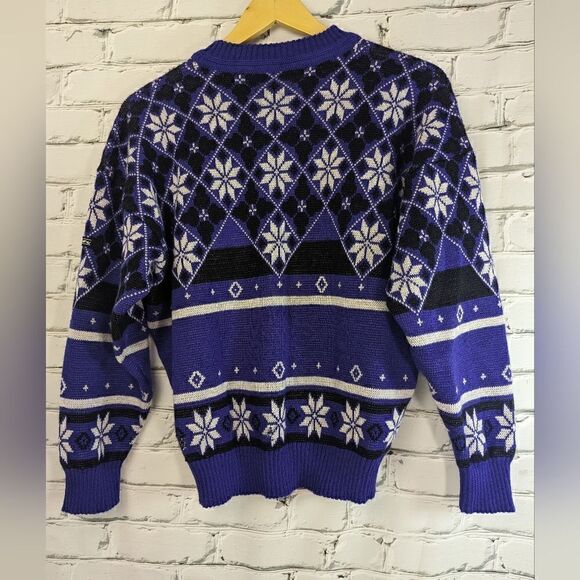 Vintage Steffner Virgin wool sweater, Christmas sweater, Snowflake ski sweater, - Picture 5 of 8